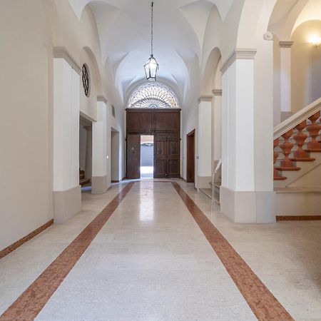 Via Emilia Centro - Stupendo Appartamento A Modena Ngoại thất bức ảnh