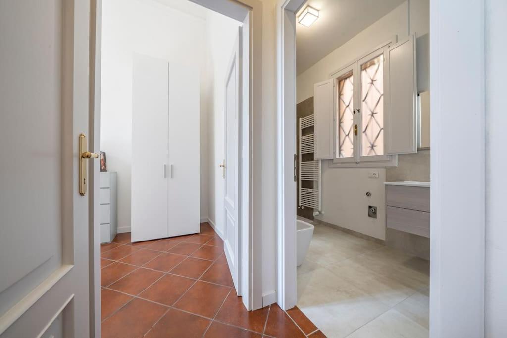 Via Emilia Centro - Stupendo Appartamento A Modena Ngoại thất bức ảnh