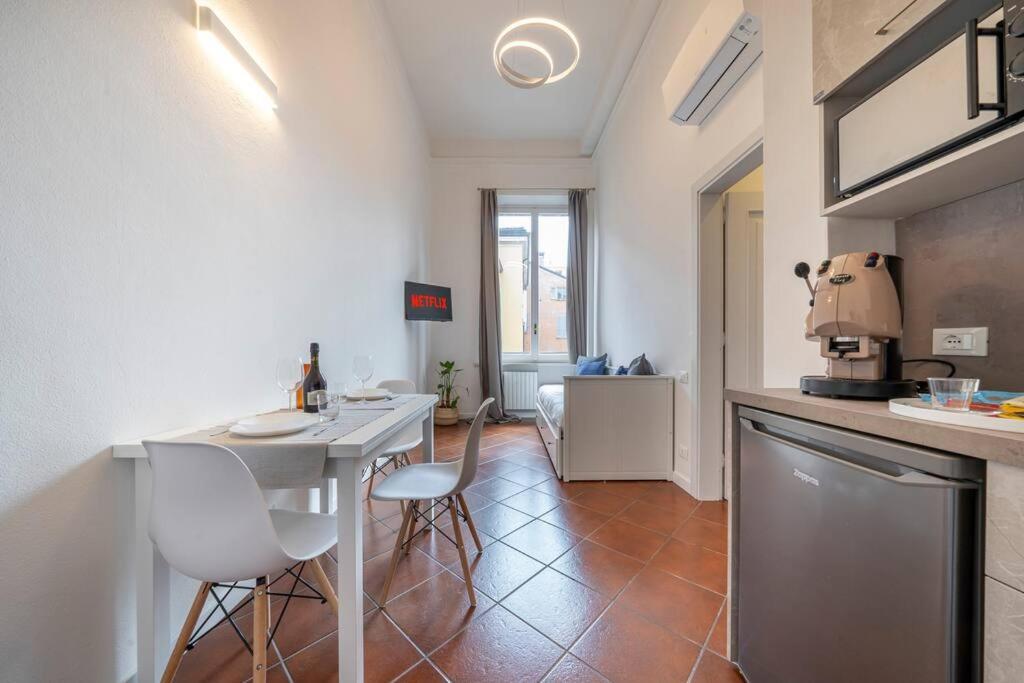 Via Emilia Centro - Stupendo Appartamento A Modena Ngoại thất bức ảnh