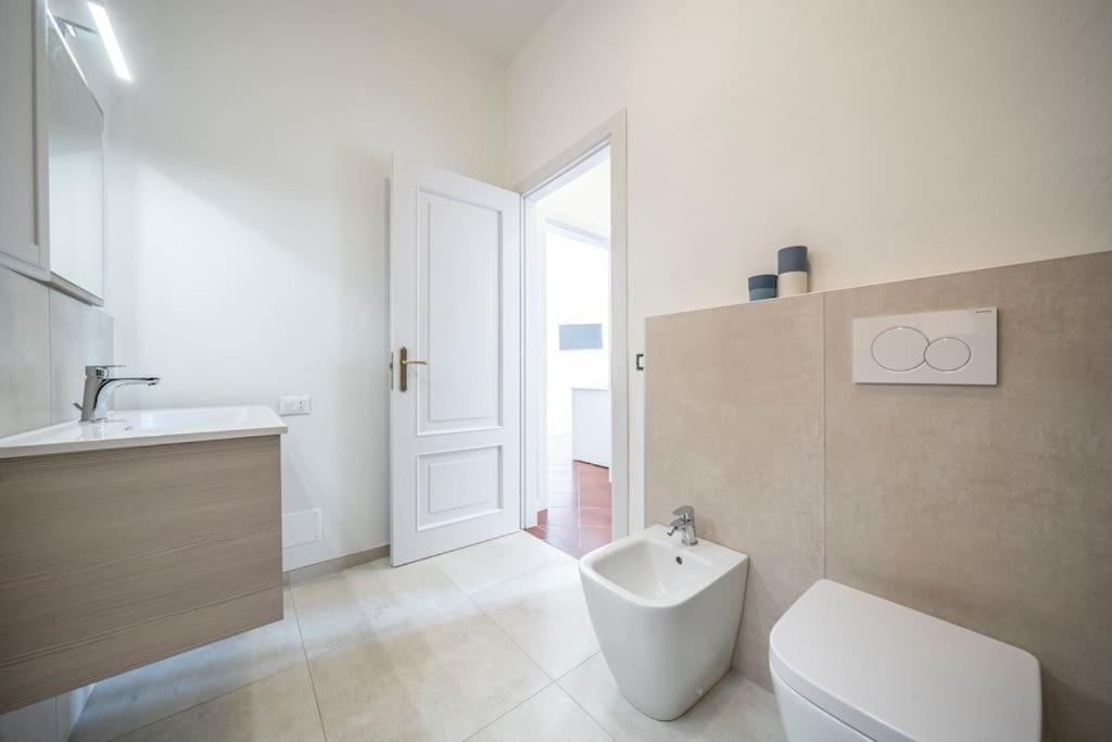 Via Emilia Centro - Stupendo Appartamento A Modena Ngoại thất bức ảnh