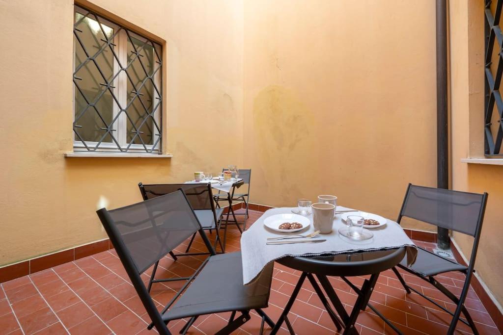 Via Emilia Centro - Stupendo Appartamento A Modena Ngoại thất bức ảnh